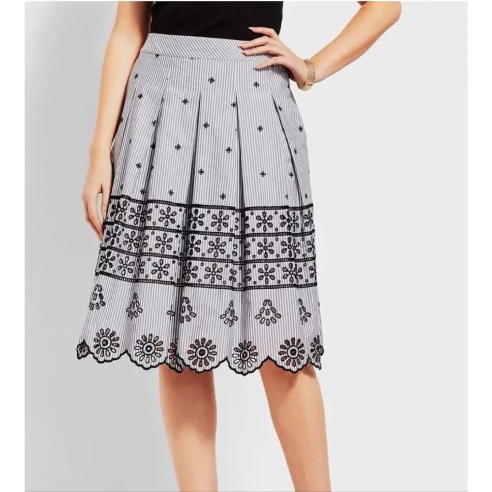 Talbots Striped Floral Eyelet Skirt Size 8P Gray Black Embroidered